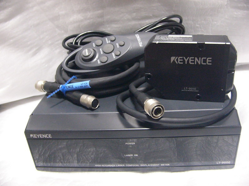 Yahoo!オークション - 完動 Keyence LT-9010+LT-9000+LT-C2+ Yahoo!オークション - 完動 Keyence LT-9010+LT-9000+LT-C2+