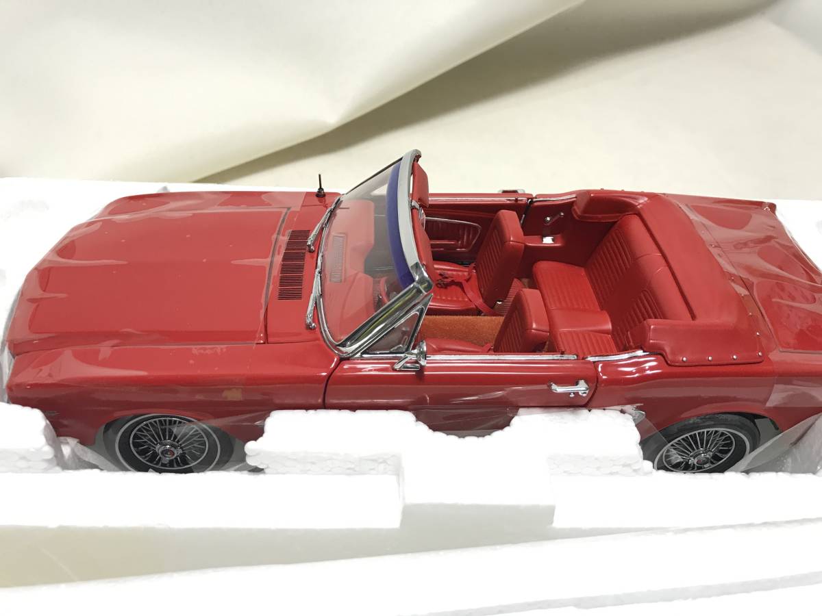 Ford Mustang Convertible 1/2 1964 1/18 PRECISION 100 Ford Mustang Convertible 1/2 1964 1/18 PRECISION 100