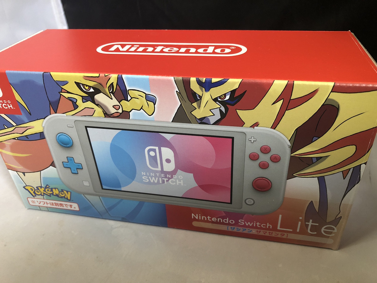 美品★★ ニンテンドー スイッチ ライト本体★ザシアン・ザマゼンタ★ ACアダプター Nintendo Switch Lite