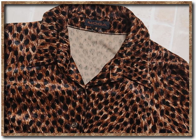 *MOGA Moga leopard print velour 7 minute sleeve shirt *