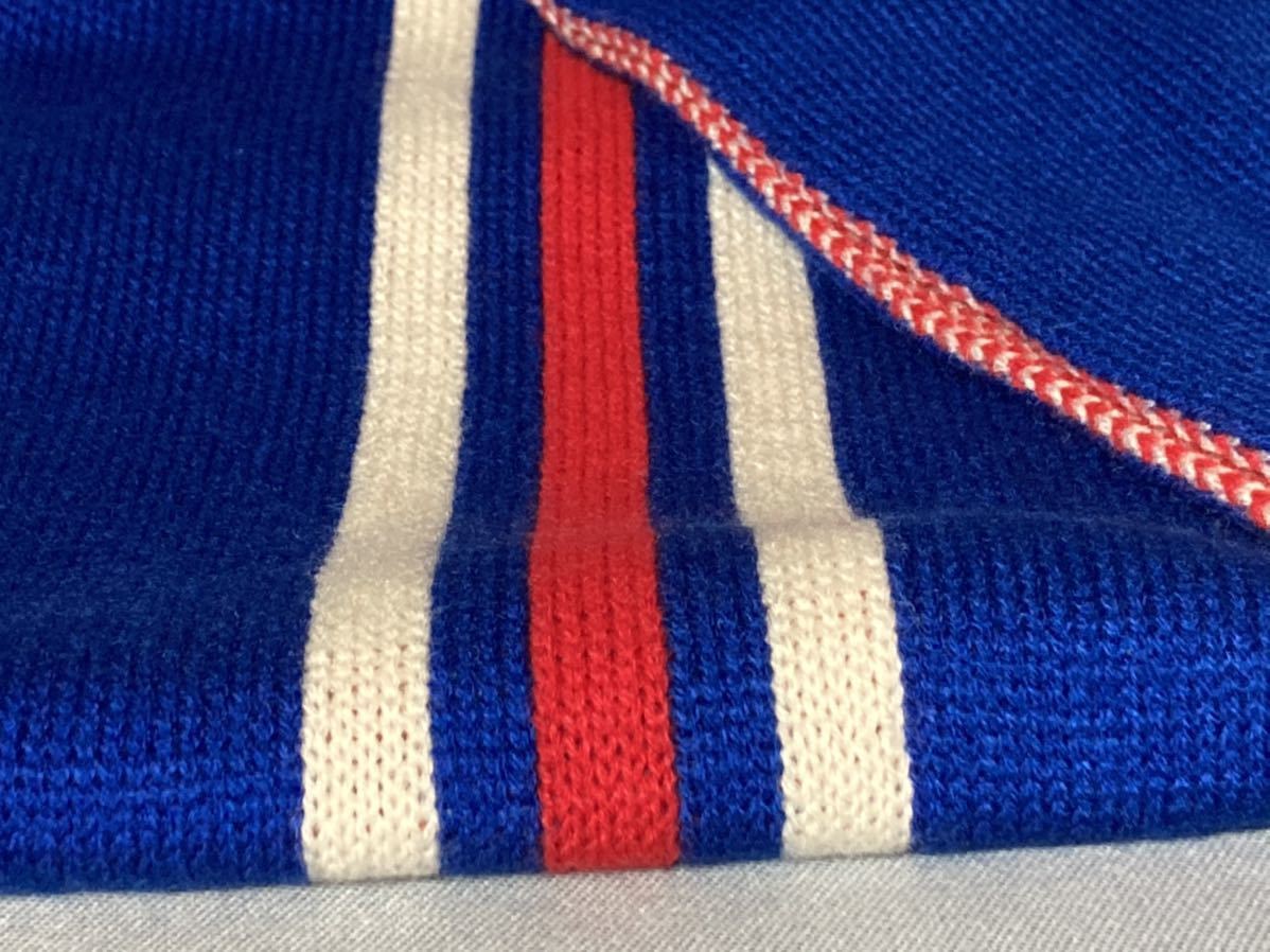 送料無料 adidas originals 赤白ストライプ ロゴ マフラー 国産 アディダス オリジナル　スカーフ　ブルー系　青　アクリル素材_画像4