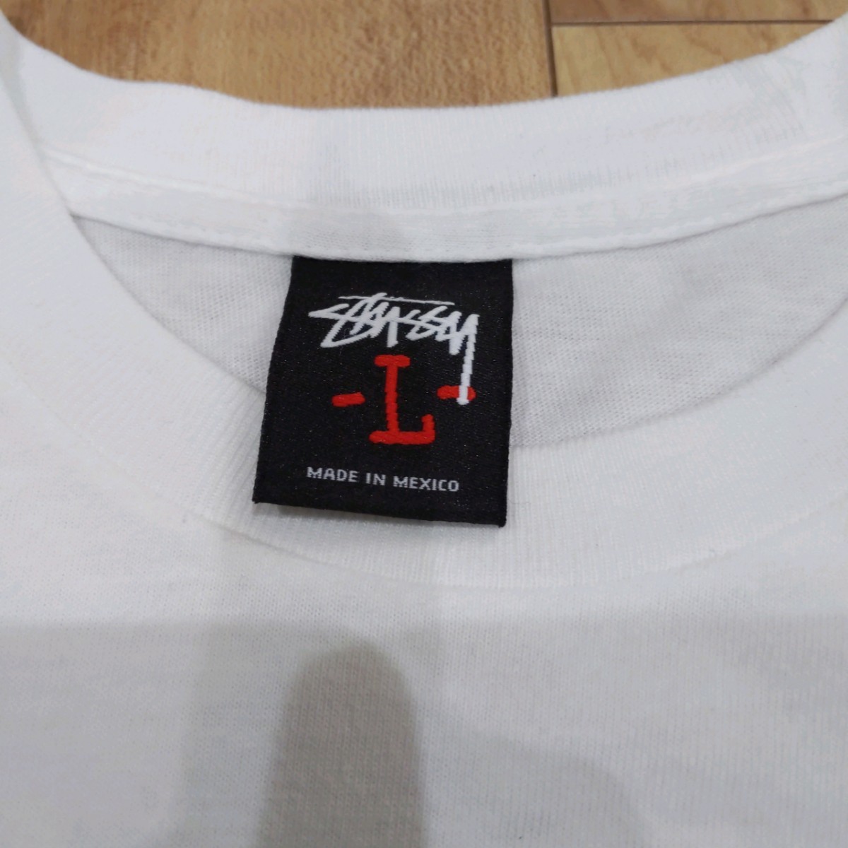 ステューシー STUSSY Tシャツ ホワイト L バックプリント