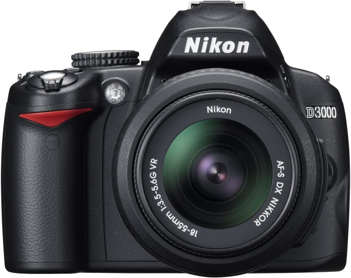 新品本物】 ブラック レンズキット D3000 Nikon 美品 中古 カメラ