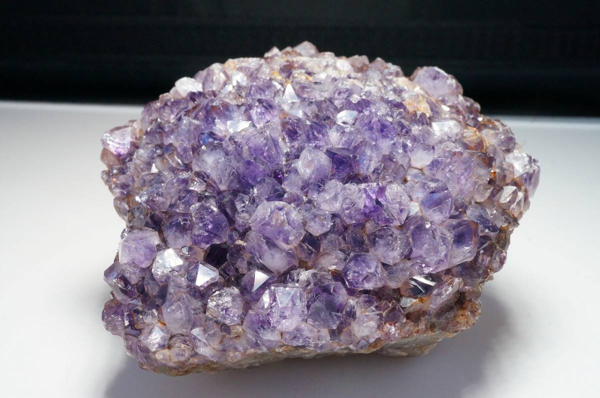 30年前の未使用在庫!アメジストウルグアイ産/amethyst /紫水晶/アメジスト【原石347g】_画像1