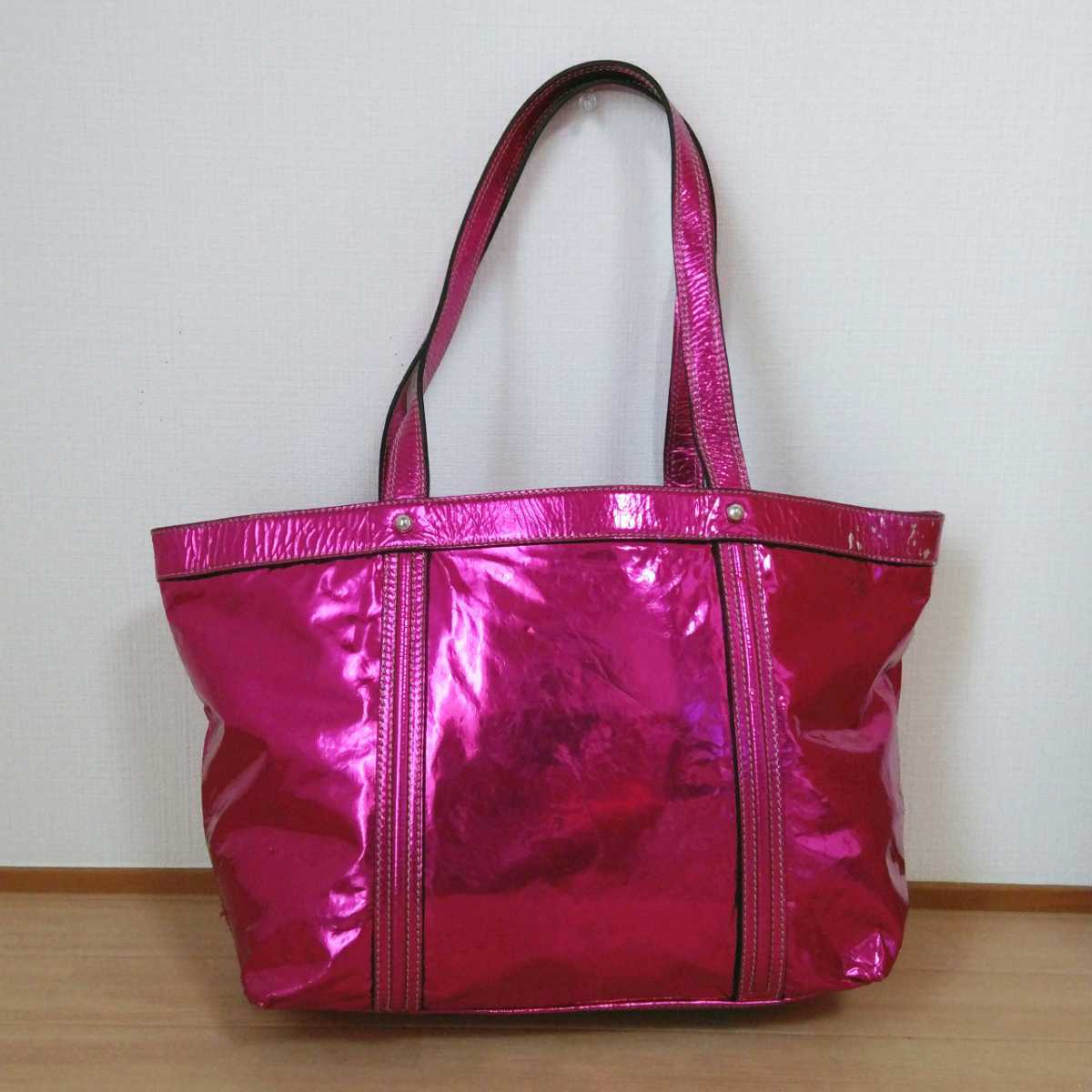 優待特典一覧 Yahoo!オークション - 本物 新品 ドルチェ＆ガッバー MISS BYE バッグ
