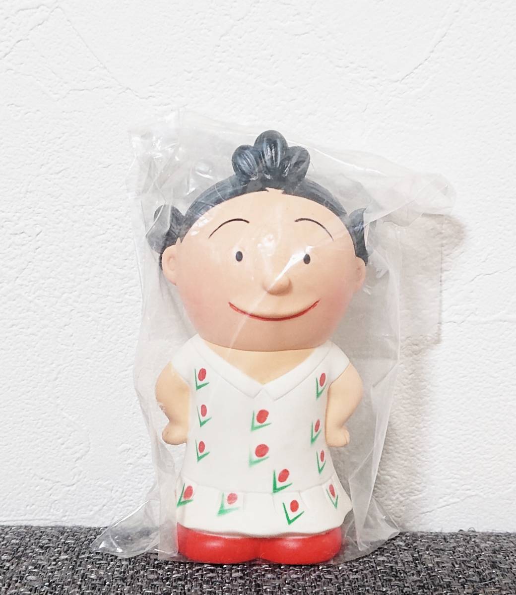 長谷川町子 美術記念館 サザエさん ソフビ貯金箱 (マグカップ等 長谷川町子 美術記念館 サザエさん ソフビ貯金箱 (マグカップ等