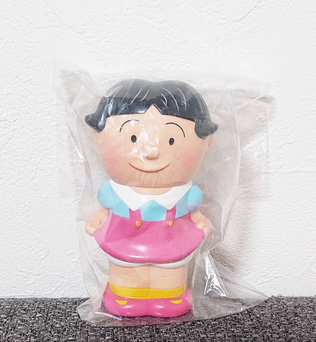 長谷川町子 美術記念館 サザエさん ソフビ貯金箱 (マグカップ等 長谷川町子 美術記念館 サザエさん ソフビ貯金箱 (マグカップ等