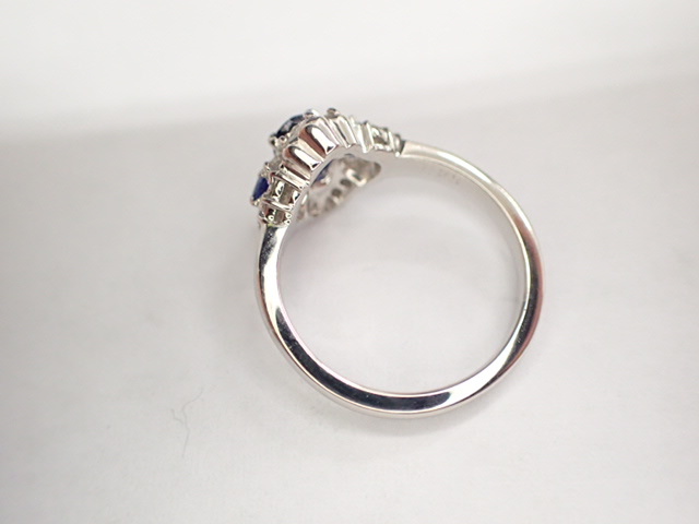 美品 Pt900 サファイア計0.72ct ダイヤ計0.25ct デザイン リング 指輪