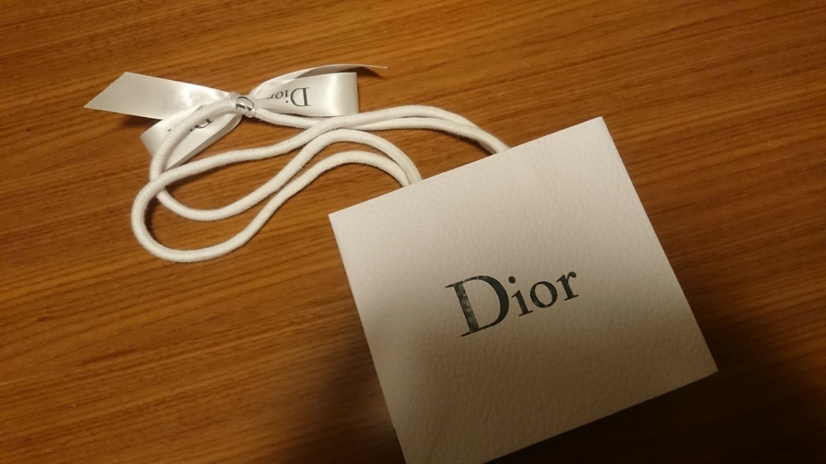 新品未使用 Dior ディオール アイシャドウ パレット 001 限定色 紙袋付