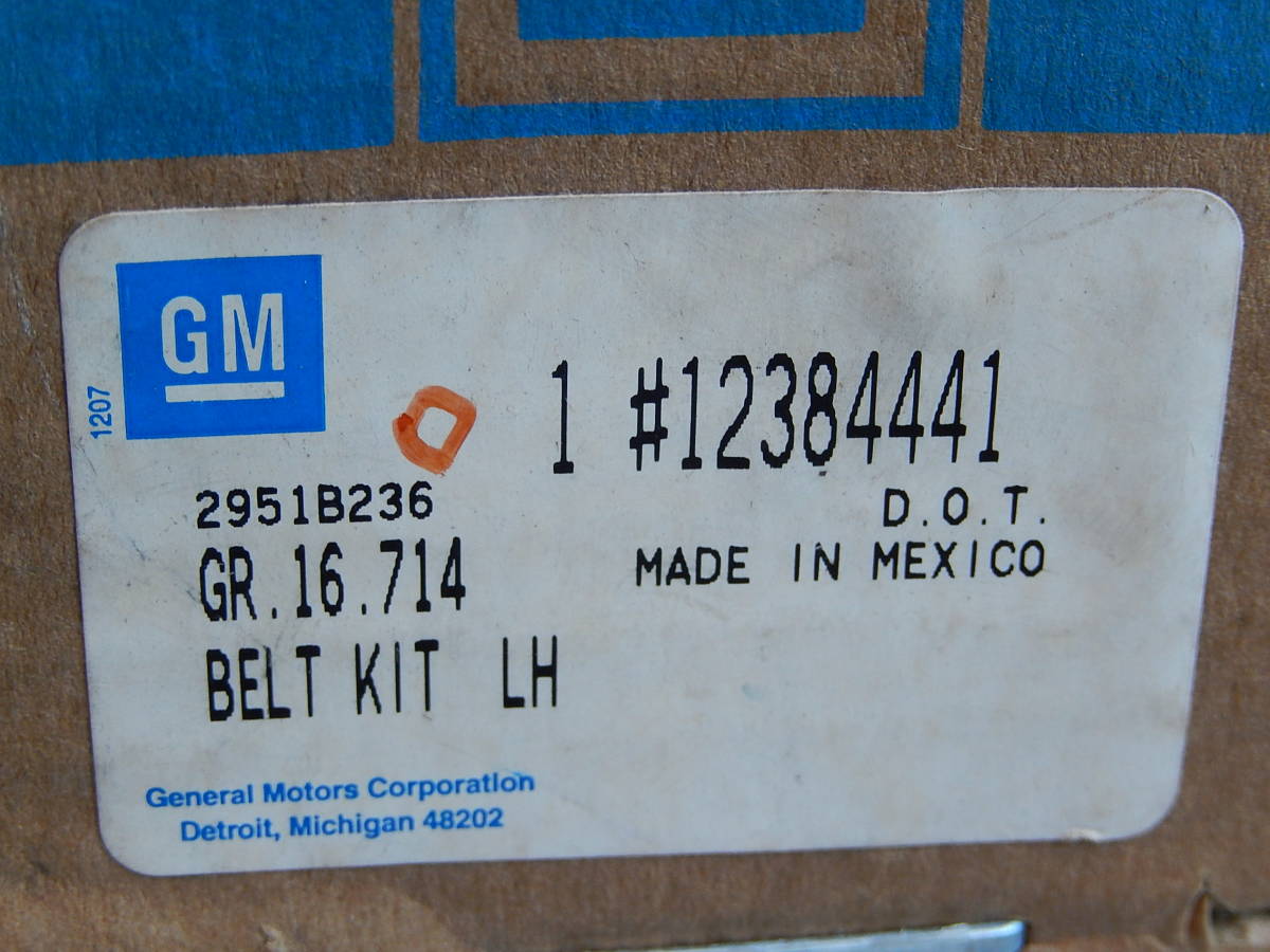 「純正部品」ベルト キット 12384441 BELT KIT LH シボレー　CHEVROLET GMC FORD フォード_画像3
