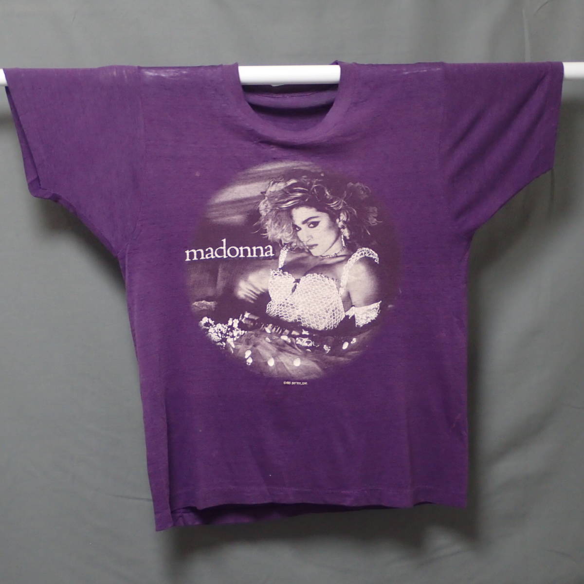 品多く MADONNA 80s  Vintage 1985 tour virgin 私物 キムタク ロックT バンドT 本物 当時物 紫 Tシャツ ヴィンテージ  マドンナ  T-shirt - Tシャツ - labelians.fr