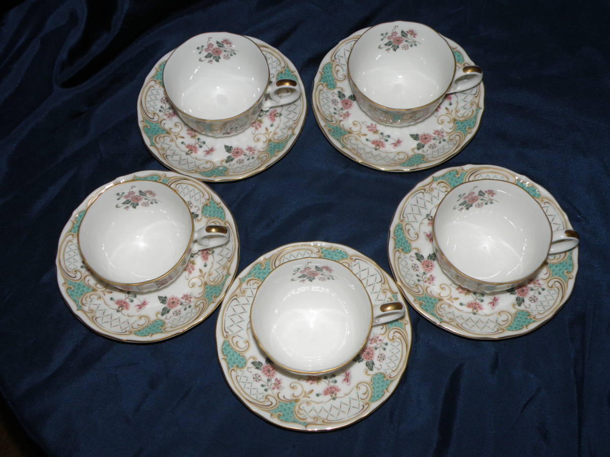 即決】 GOLDEN CHINA BY KEITO JAPAN カップ&ソーサー5客セット 即決】 GOLDEN CHINA BY KEITO JAPAN カップ&ソーサー5客セット