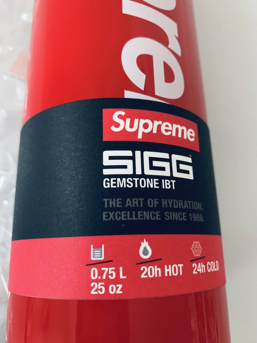 2022新春福袋】 SUPREME SIGG VACUUM INSULATED 0.75L BOTTLE 0.5