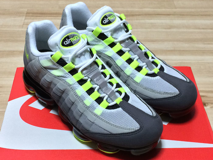 新品 未使用 正規品 ◇ NIKE AIR VAPORMAX 95 NEON 28.5cm ◇ 激レア
