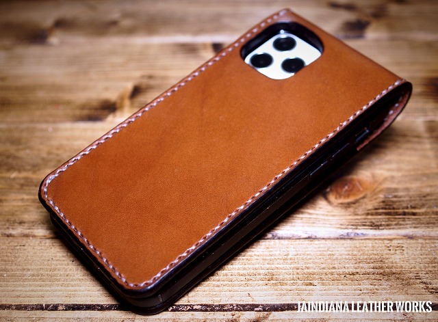  hand made / saddle leather iPhone 12 case simple Brown 