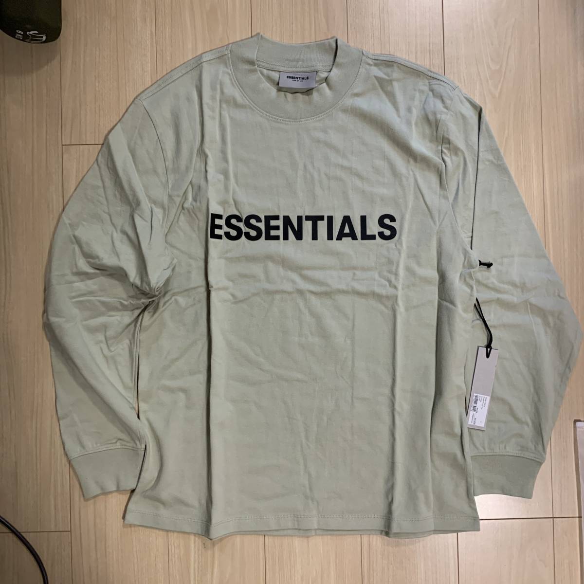 fear of god フィアーオブゴッド ESSENTIALS SAGE long sleeve T-shirt