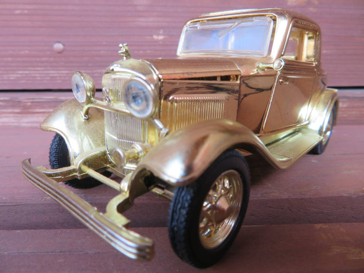 希少 1932 FORD 3-WINDOW COUPE ディスプレイ ヴィンテージ ガレージ アメリカ USA （534）