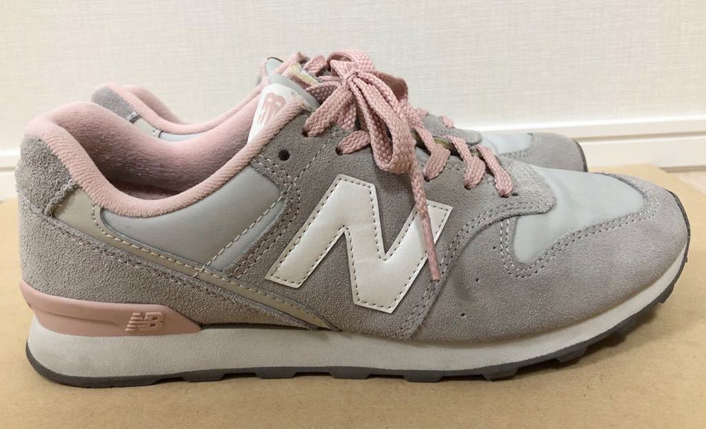 美品☆New Balance☆996スニーカー グレー×ピンク 24cm WR996UGB 17SS ABC-MART限定 箱あり レディース ニューバランス 靴 くつ US7.0_画像5