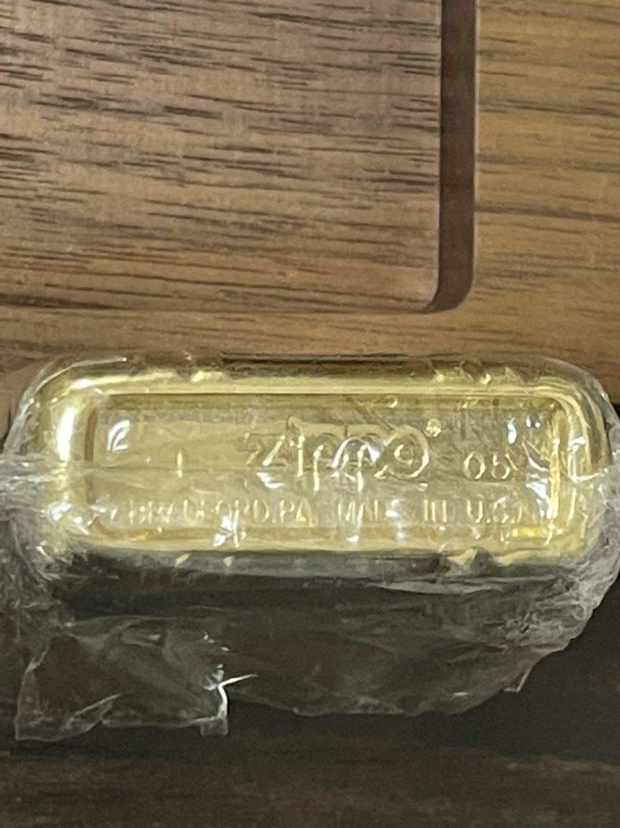 zippo ゼロハリバートン フルメタルジャケット ゴールド 希少カラー GOLD ZERO HALLIBURTON 2005年製 専用木箱 保証書 _画像3