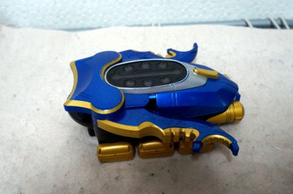 ヤフオク 仮面ライダーカブト 変身ベルト Dxガタックゼク ヤフオク 仮面ライダーカブト 変身ベルト Dxガタックゼク