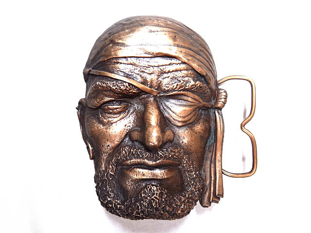 【SALE/60%OFF】 USA製 70S 珍品 希少 ビンテージ 隠し 扉 小物 男 鉄 アイアン レア デザイン パイレーツ 海賊 バックル ベルト ブラス 真鍮 からくり 収納 バックル 【SALE/60%OFF】 USA製 70S 珍品 希少 ビンテージ 隠し 扉 小物 男 鉄 アイアン レア デザイン パイレーツ 海賊 バックル ベルト ブラス 真鍮 からくり 収納 バックル