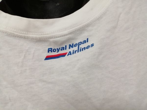 kkyj4843 ■ ユニクロ Royal Nepal Airlines ■ Tシャツ カットソー トップス 半袖 コットン 白 Mの画像6