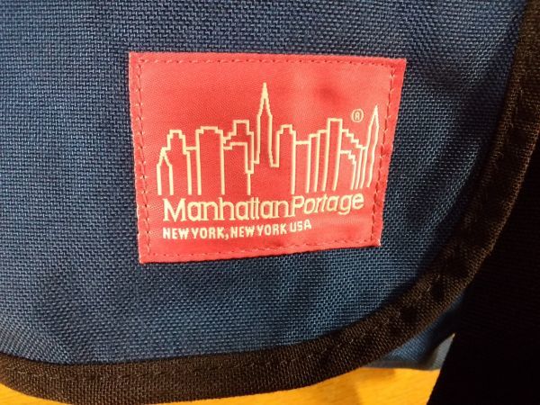 Manhattan Portage/ Manhattan Poe te-ji shoulder bag navy blue postage 350 jpy ~