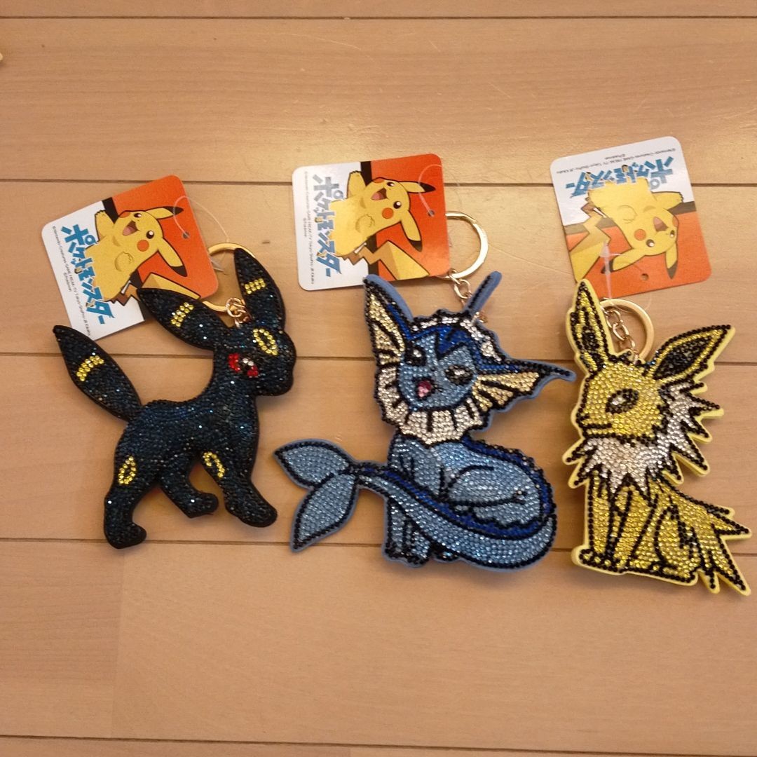 Paypayフリマ ポケモン キラキラキーホルダーセット Paypayフリマ ポケモン キラキラキーホルダーセット