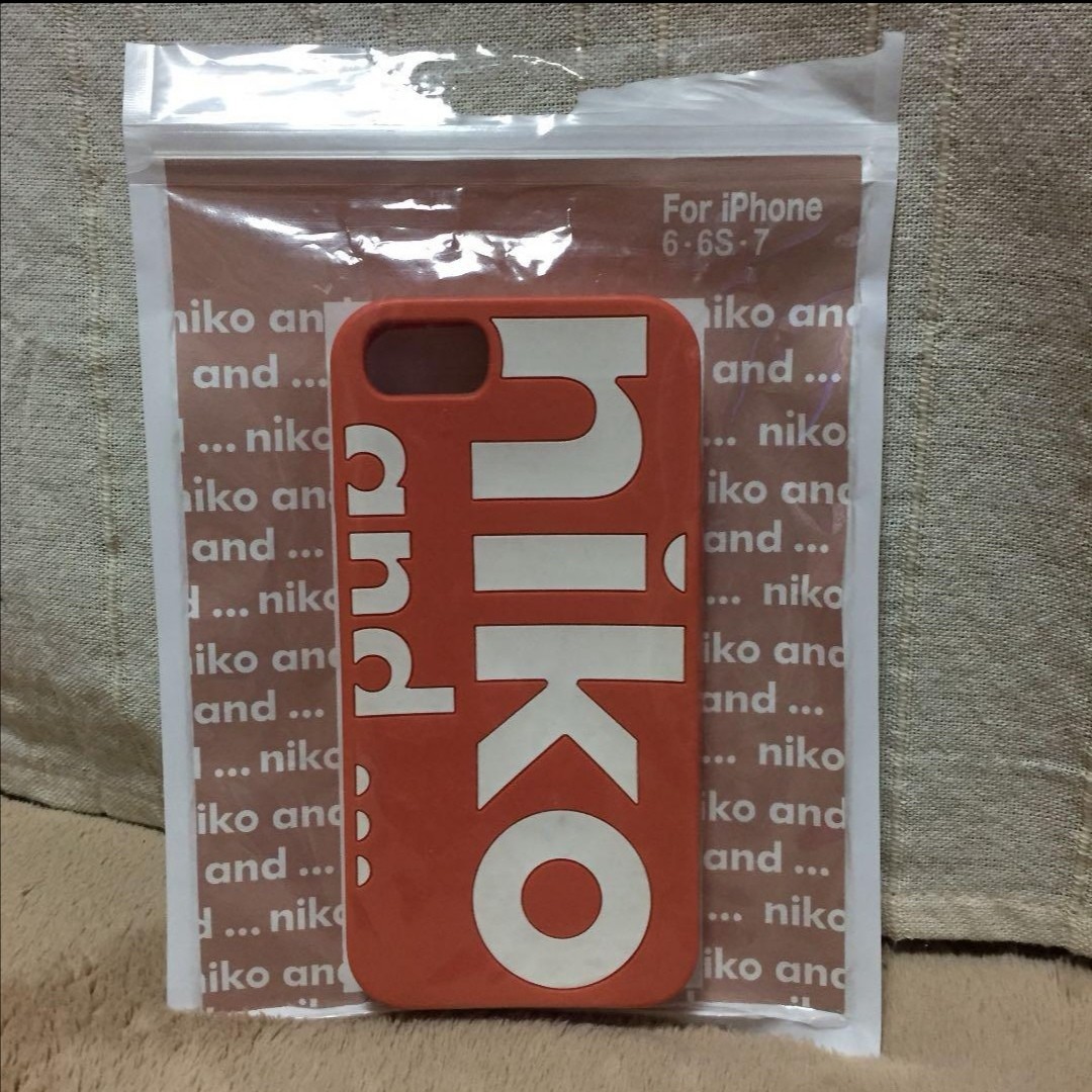 Paypayフリマ Niko And ニコアンド Iphone用 スマホケース シリコン製 Paypayフリマ Niko And ニコアンド Iphone用 スマホケース シリコン製