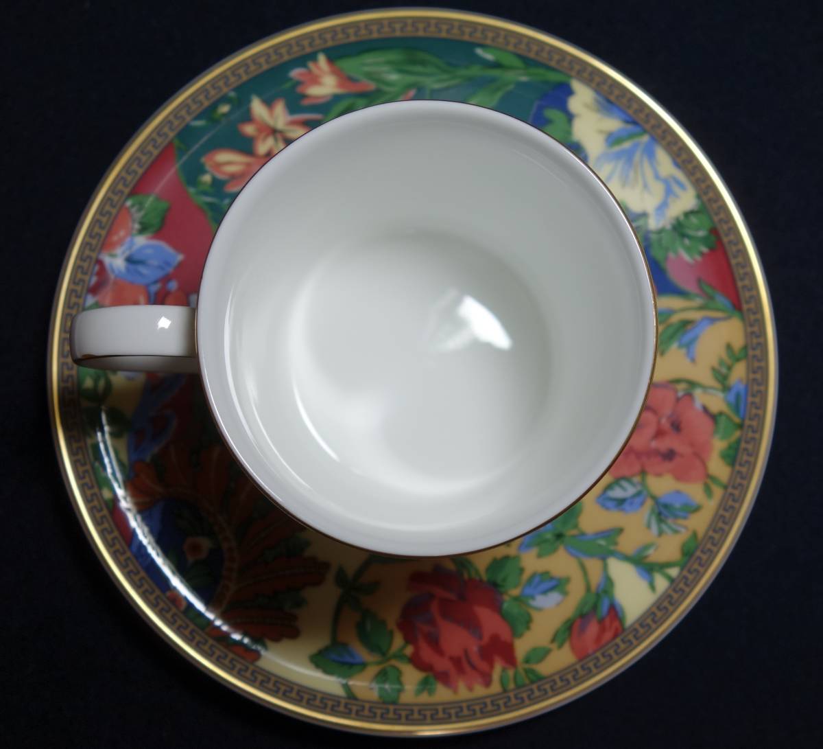 昭和期　ロマンス　Nikko Liberty Fine Bone China "Cimarosa" 　最高級コーヒーカップ＆ソーサー(Cup and Saucer)　陶磁器研究_画像2