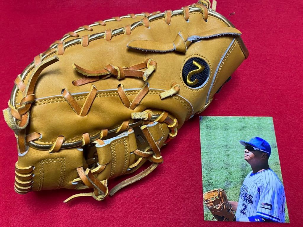  Yokohama Dena Bay Star z2 Lopez actual use glove First mito