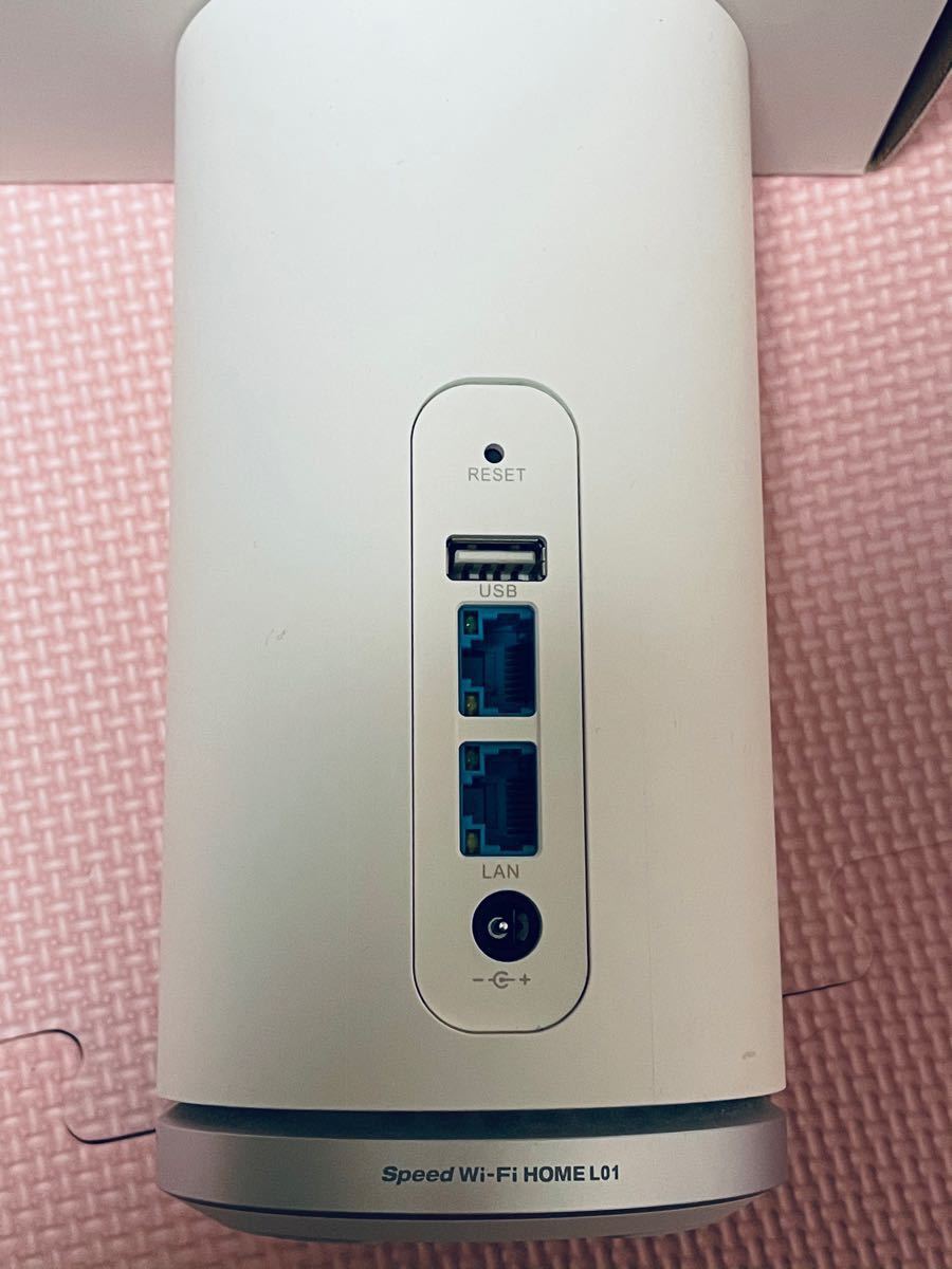  UQ WiMAX SPEED Wi-Fi Home本体