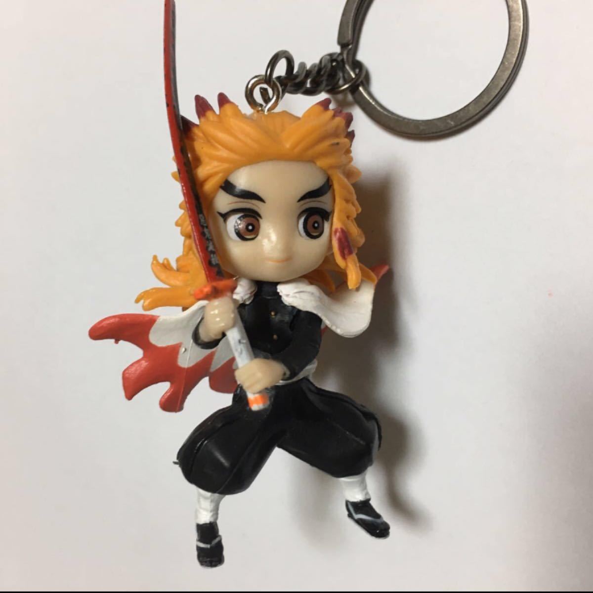 Paypayフリマ 煉獄さんフィギュアキーホルダー 鬼滅の刃 炎柱 煉獄杏寿郎 キーリング Paypayフリマ 煉獄さんフィギュアキーホルダー 鬼滅の刃 炎柱 煉獄杏寿郎 キーリング
