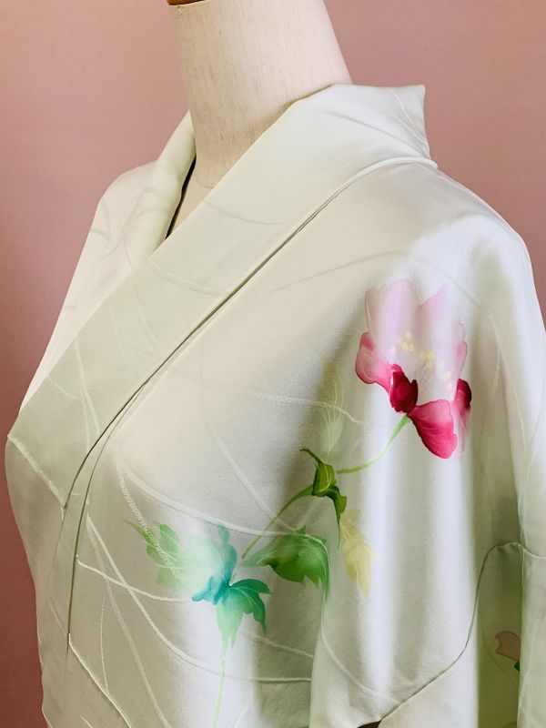  woman kimono tsukesage wide collar silk .... color . hand ... ... flower pattern party . tea .... equipment storage goods 