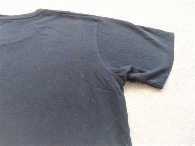 ■UNIQLO(ユニクロ)■黒の半袖Tシャツ サイズXL■_画像9