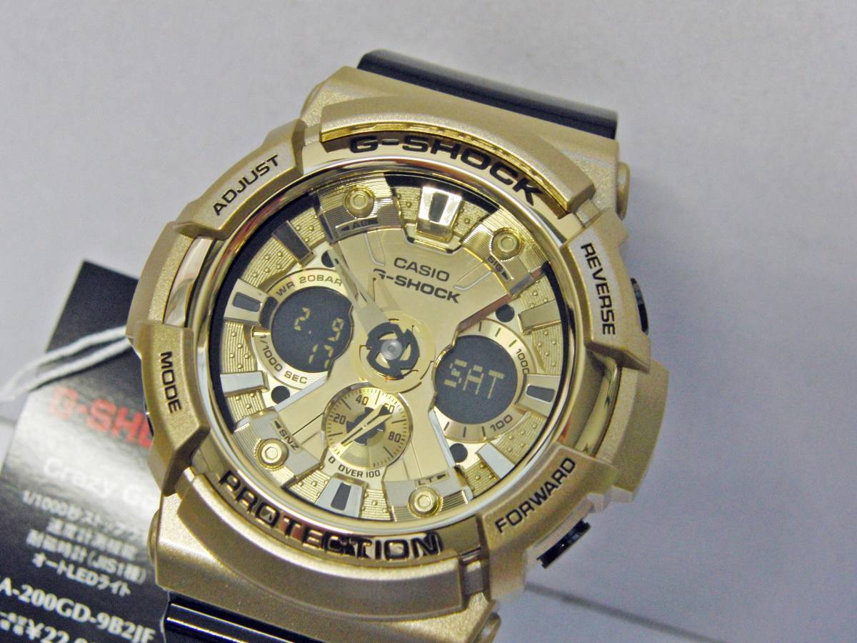 【新品】カシオ Ｇショック ★ GA-200GD-9B2JF ★「Crazy Gold（クレイジーゴールド）」 ★　ブラック×ゴールドバイカラー_画像3