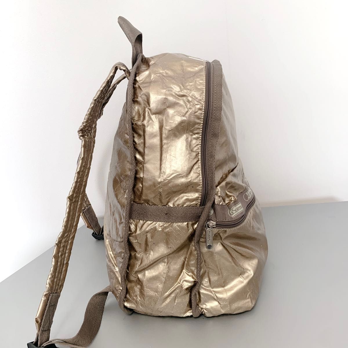 LeSportsac レスポートサック バックパック リュックサック ゴールド 