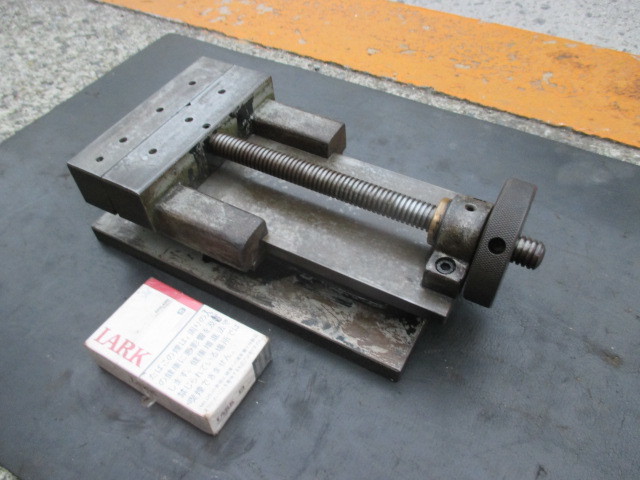 p873☆坂崎鉄工(株)バイス 口幅140mm ハンドツール・大工道具 p873☆坂崎鉄工(株)バイス 口幅140mm ハンドツール・大工道具