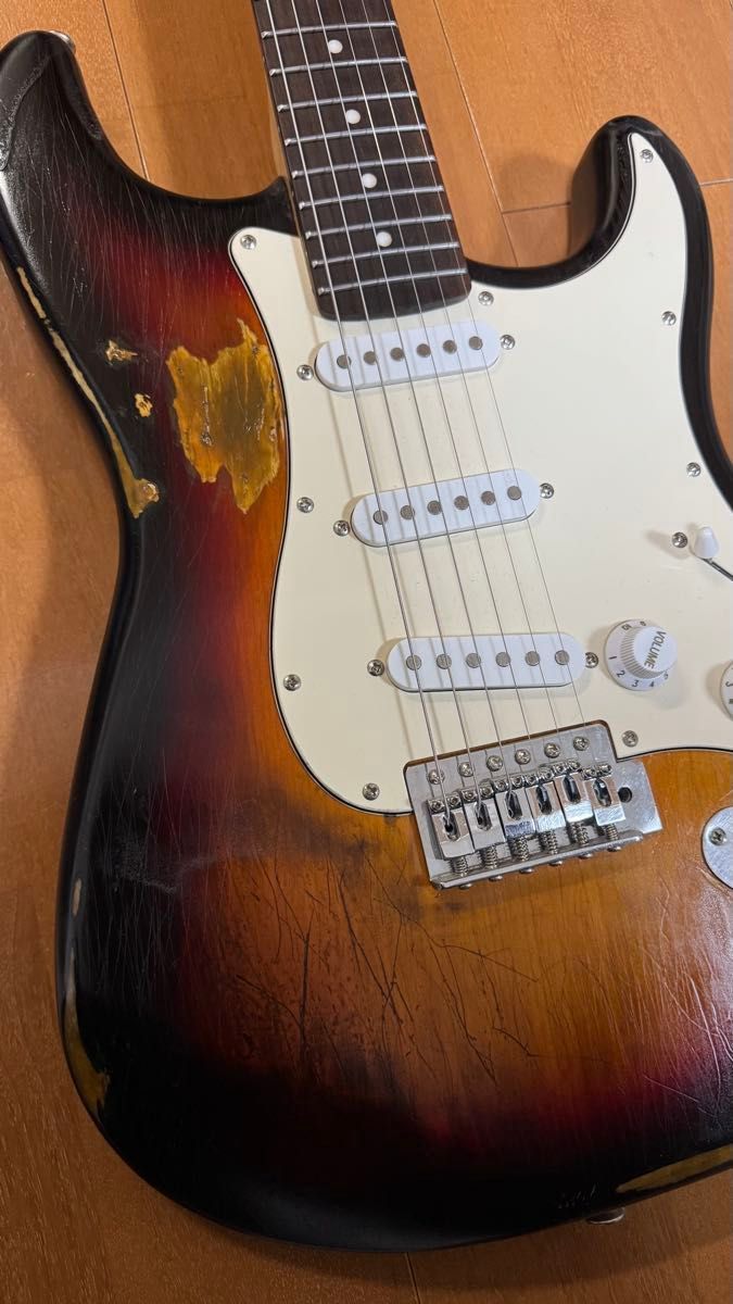 ストラトキャスター レリック サンバースト 3ピックアップ｜Yahoo