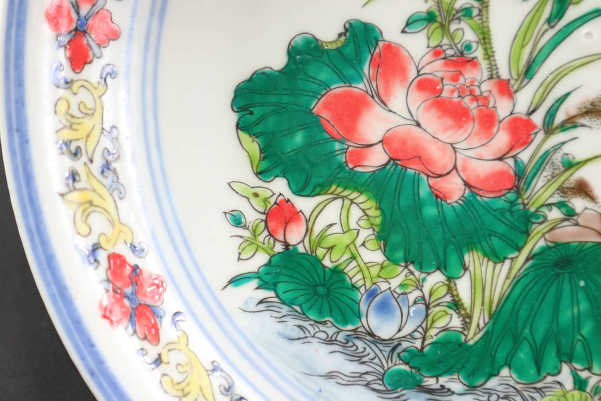 中國 時代物 粉彩蓮花紋飾り皿_画像4