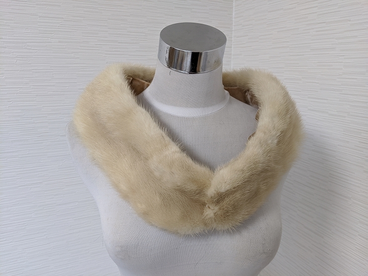 [ free shipping ]A080paro rumen pearl violet ho mo sapphire beige cream mink fur muffler Thai tippet 