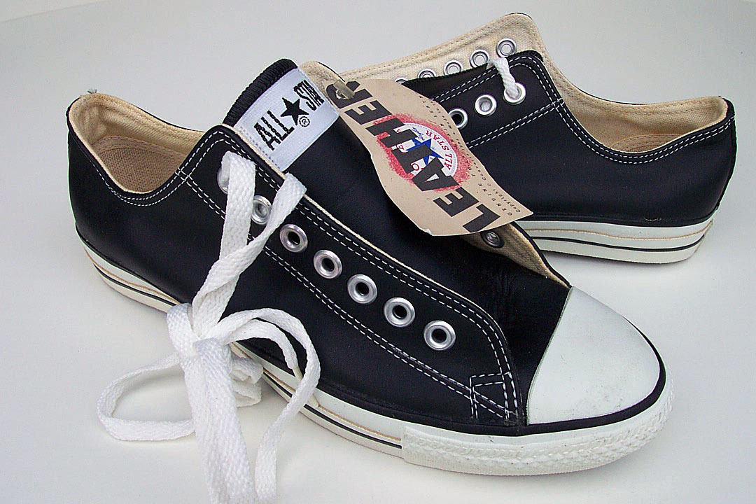 当時米国製90年代 USA製 CONVERSE ALL STAR LOW LEATHER 8 コンバース 決算大特価セール コンバース オールスター 90年代 未使用 スニーカー