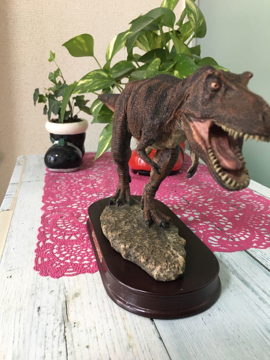 フェイバリット　恐竜 ティラノサウルス フィギュア 恐竜展