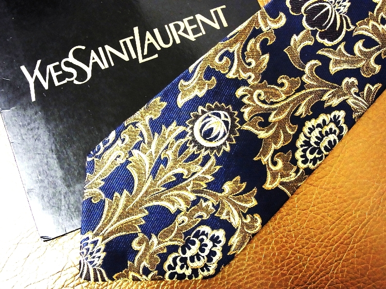 ♪№r2631◆美品◆【YSL】サンローラン◆刺繍 花 柄◆ネクタイ◆_画像1