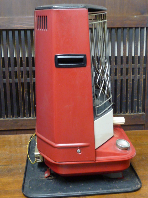 昭和レトロ 石油ストーブ NATIONAL OS-2000R 赤 自動点火 昭和レトロ 石油ストーブ NATIONAL OS-2000R 赤 自動点火