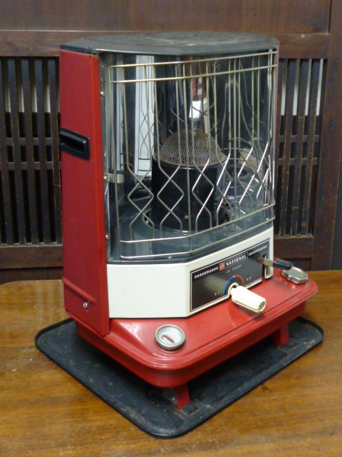 昭和レトロ 石油ストーブ NATIONAL OS-2000R 赤 自動点火 昭和レトロ 石油ストーブ NATIONAL OS-2000R 赤 自動点火
