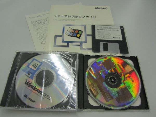 Microsoft Windows 2000 Server 5... доступ   лицензия  идет в комплекте  5CAL  японский язык  издание   упаковка  издание  N-018