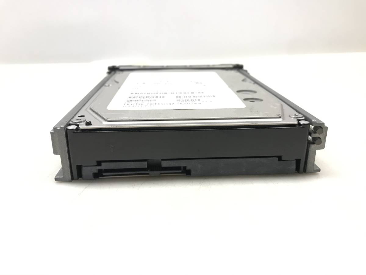 【中古パーツ】 HGST HUS156030VLS600 3.5インチ 1.5K SAS ハードディスク マウンタ付き 300GB HDD 正常/健康品 ■SAS-168_画像3