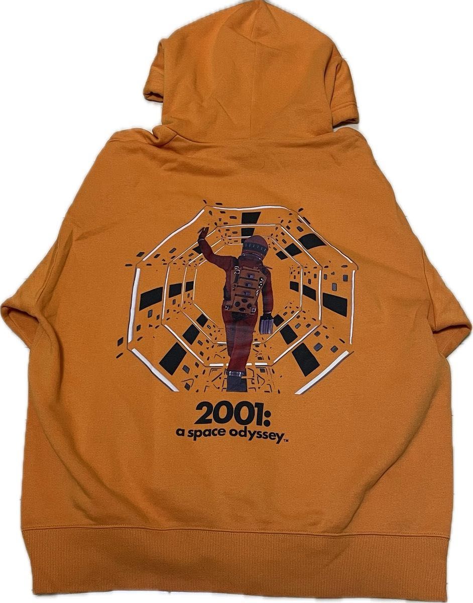 【GU】キューブリックコラボ　パーカー