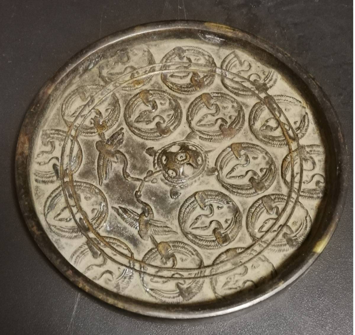 低価格の 古銅 室町時代 ◇ 時代保証 花鶴亀彫 時代金工美術古玩唐物唐